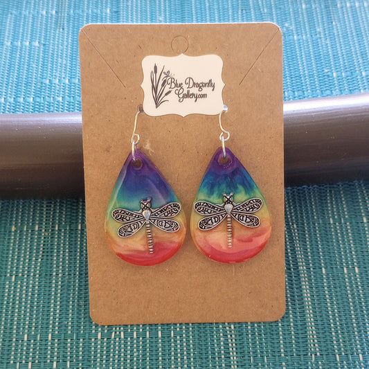 Teardrop shaped earrings